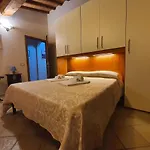 Tinacci *