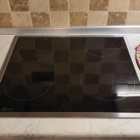 Tinacci 아파트 *