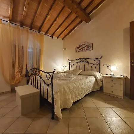 Apartament Tinacci *