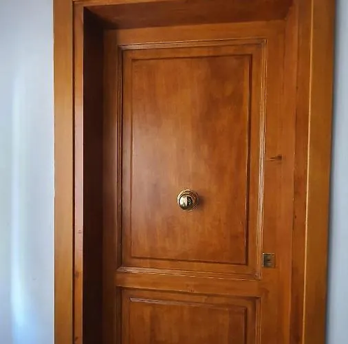 Tinacci Apartman *